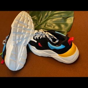 Gianni Bini Troye Chunky Lace-Up Sneakers